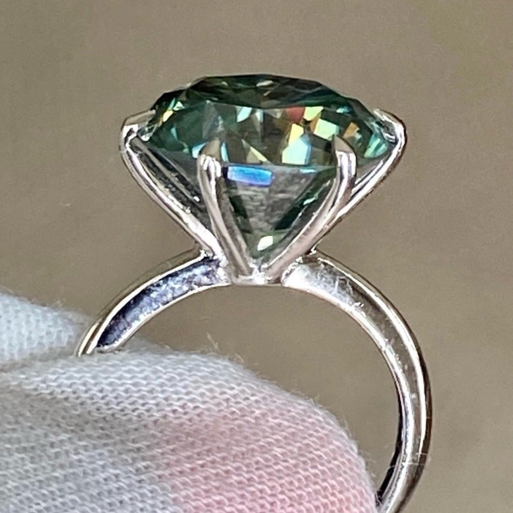 💥 Fabulous 14 CTs 💥 Bluish Diamond Solitaire ring 💥 - Picture 6 of 16